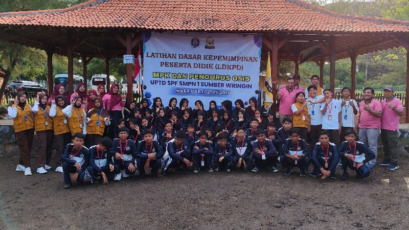 PELANTIKAN OSIS UPTD SPF SMP NEGERI 1 SUMBER BWRINGIN